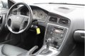 Volvo V70 - 2.5T Geartronic Momentum - 1 - Thumbnail