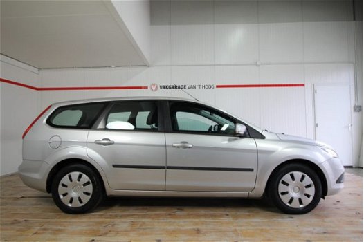 Ford Focus Wagon - 1.6 TDCi Trend/Airco/Cruisecontrl/ - 1