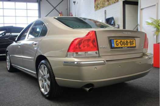 Volvo S60 - 2.5T AWD Summum LEDER NAVIGATIE CRUISE CONTROL CLIMATE CONTROL PDC XENON ZEER MOOI - 1