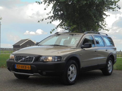 Volvo V70 Cross Country - 2.4 T Prestige Line * Airco * Leder * Automaat * KOOPJE - 1