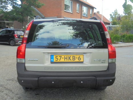 Volvo V70 Cross Country - 2.4 T Prestige Line * Airco * Leder * Automaat * KOOPJE - 1