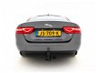 Jaguar XE - 2.0 D R-Sport AUT. *NAVI+LEDER+ECC+PDC - 1 - Thumbnail