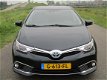 Toyota Auris - 1.8 Hybrid Executive Automaat/ECC/Navi/Camera/Led - 1 - Thumbnail