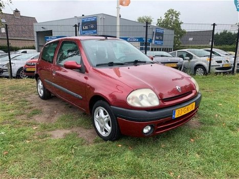 Renault Clio - 1.2 RN apk/lmv - 1