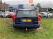 Volvo XC70 - 2.4 D5 Comfort Line automaat/lmv/trekhaak/leder - 1 - Thumbnail