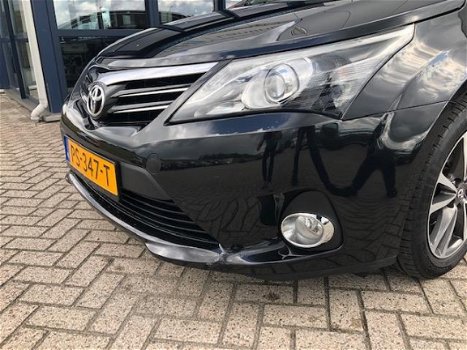 Toyota Avensis Wagon - 1.6 VVTi Business | panoramadak | Winter Sale Voordeel - 1