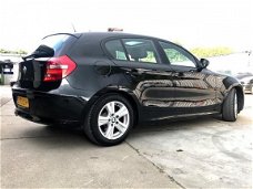 BMW 1-serie - 118i EffDyn. Ed. Business Line Ultimate Edition