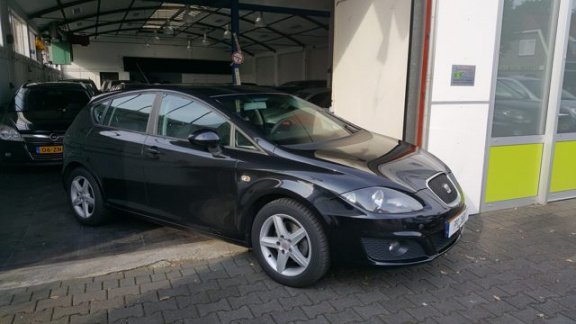 Seat Leon - 1.4 TSI Reference Dealer onderhouden NAP Mooiste van Nederland - 1