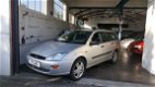 Ford Focus Wagon - 1.8 16 V ghia - 1 - Thumbnail