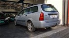 Ford Focus Wagon - 1.8 16 V ghia - 1 - Thumbnail