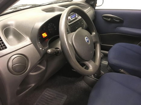 Fiat Punto - 1.2 Active 5drs AIRCO NIEUWE APK 1STE EIGENAAR - 1