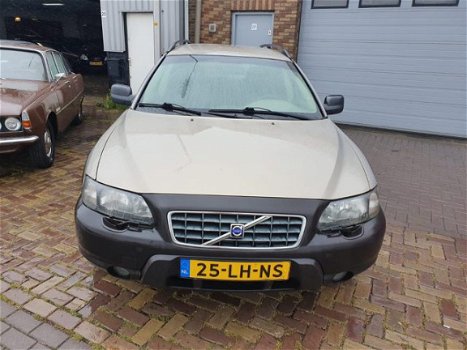 Volvo V70 Cross Country - 2.4 T Geartr. Comf - 1