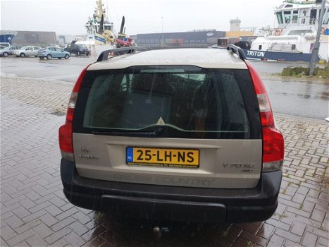 Volvo V70 Cross Country - 2.4 T Geartr. Comf - 1