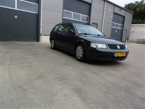 Volkswagen Passat Variant - 1.8 Turbo - 1