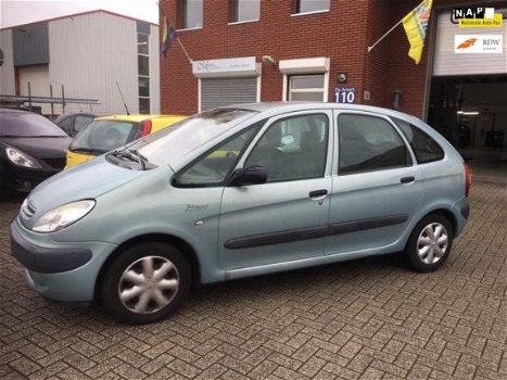 Citroën Xsara Picasso - 1.8i-16V Plaisir - 1