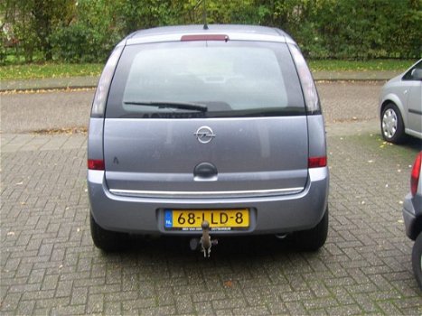 Opel Meriva - 1400 ESSENTIA - 1