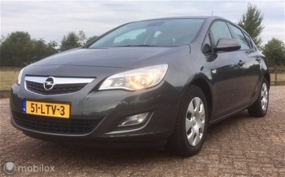 Opel Astra - 1.4 Turbo Edition - 1