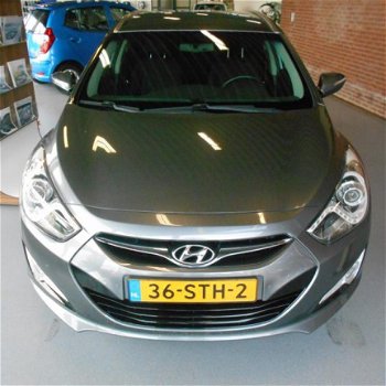 Hyundai i40 Wagon - 1.6 GDI Blue Business Edition - 1