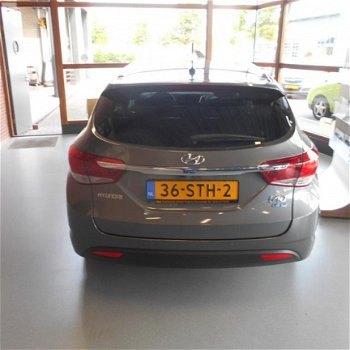 Hyundai i40 Wagon - 1.6 GDI Blue Business Edition - 1