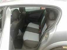 Opel Astra - 1.6 Enjoy