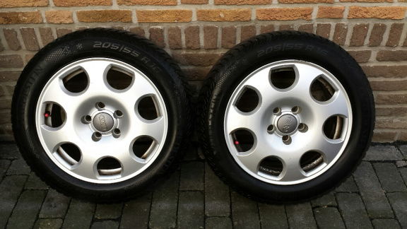 Originele Audi A4 winterbandenset, Vredestein snowtrack 5 - Afbeelding 2