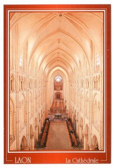 K074 Laon / Aisne La Cathedrale Notre Dame / Frankrijk
