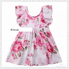 JURK MET ROZEN PRINT IN ROZE MAAT 92/98