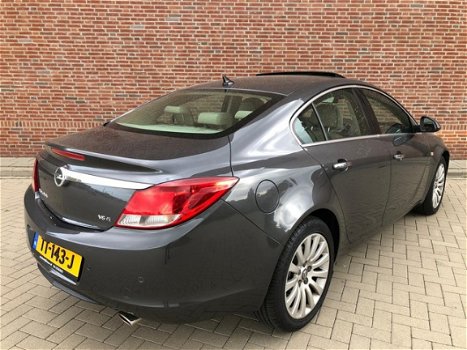 Opel Insignia - 2.8 T Cosmo 4x4 - 1