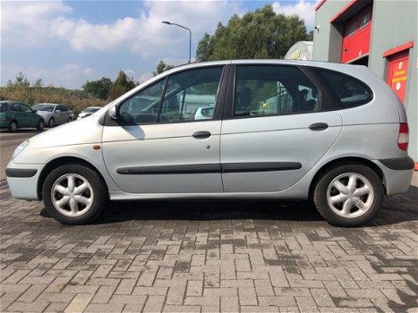 Renault Scénic - 1.6-16V RXT - 1