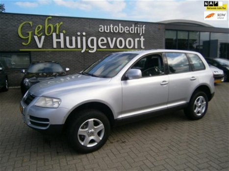 Volkswagen Touareg - 3.2 V6 AUTOMAAT-CLIMA CONTROL -LICHTMETAAL VELGEN-LEDRE INTRIEUR VOL OPTIES - 1