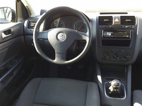 Volkswagen Golf - 1.9 TDI Trendline 5-DEURS, AIRCO, 4X ELEK-RAMEN, CENT-VERGRENDELING, RADIO-CD-MP3- - 1