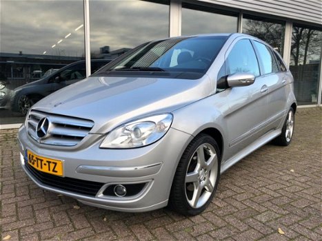 Mercedes-Benz B-klasse - B 150 Automaat - 1