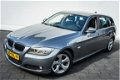 BMW 3-serie Touring - 320D 163pk EDE Luxury Line Lederen int./ Bi-Xenon/ Professional Navigatie/ Kle - 1 - Thumbnail