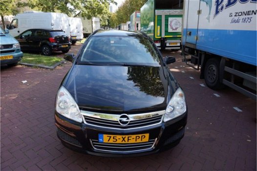 Opel Astra Wagon - 1.8 Essentia 143.385 km nap 1e eigenaar - 1