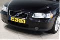 Volvo S60 - 2.4 Benz. Aut. Navigatie Leder Trekhaak 140pk - 1 - Thumbnail