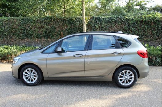 BMW 2-serie Active Tourer - 216d | CLIMA | NAVIGATIE - 1