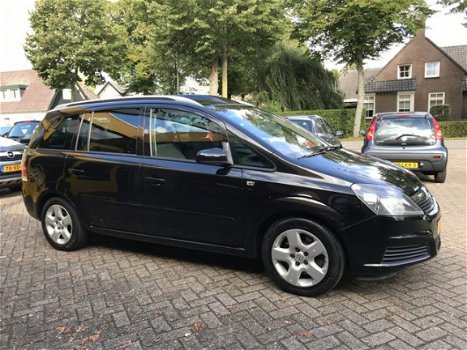 Opel Zafira - 2.2 Executive Navi Panoramadak - 1