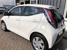 Toyota Aygo - 1.0 VVT-i x-pure