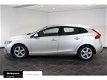 Volvo V40 - 1.6 D2 Kinetic (Automaat) - 1 - Thumbnail