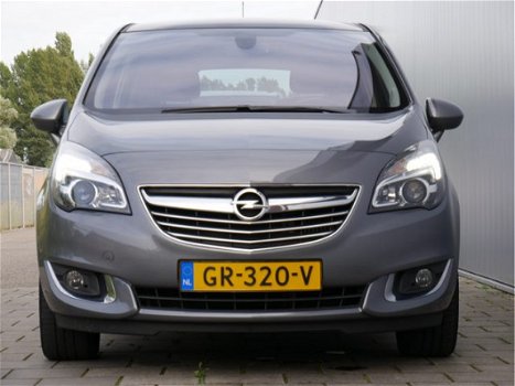 Opel Meriva - 1.4 Turbo 120pk Cosmo VAN: € 14.845, - VOOR: € 13.895, - 1