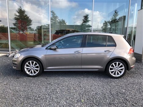 Volkswagen Golf - 1.2 TSI Highline NL auto Navi Climate Controle Massage Stoel - 1