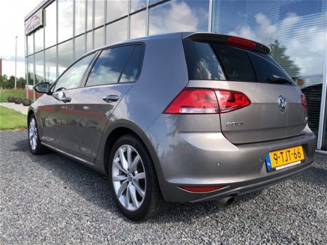 Volkswagen Golf - 1.2 TSI Highline NL auto Navi Climate Controle Massage Stoel - 1