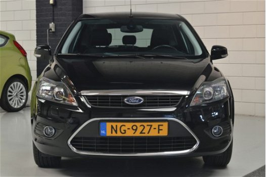 Ford Focus Wagon - 2.0 Titanium // CLIMA // NAVI // PDC // - 1