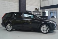 Ford Focus Wagon - 2.0 Titanium // CLIMA // NAVI // PDC //