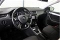 Skoda Octavia Combi - 1.6 TDI Businessline Navigatie Climate Control Parkeersensoren 200x Vw-Audi-Se - 1 - Thumbnail