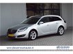 Opel Insignia Sports Tourer - 2.0 CDTI 141pk Business+ navi xenon sportstoelen - 1 - Thumbnail