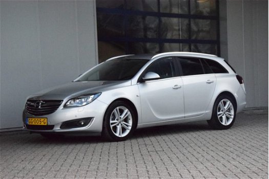 Opel Insignia Sports Tourer - 2.0 CDTI 141pk Business+ navi xenon sportstoelen - 1