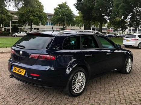 Alfa Romeo 159 Sportwagon - 1.9 JTD Q-Tronic Distinctive 2009 Leer Bose NAP Keurige auto - 1