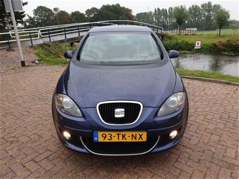 Seat Altea XL - 2.0 TDI Stylance Automaat Xenon Navigatie Parkeersensoren - 1