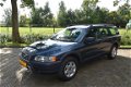 Volvo XC70 - 2.5 T Comfort Line Zeer nette auto - 1 - Thumbnail